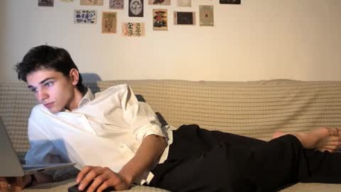Snapshot of mark_romal chatting on October 18, 12:28 pm Mark online show from October 18, 12:28 pm
