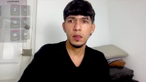 Snapshot of mark_rut chatting on February 10, 12:08 am MODEL Mark Rut online show from February 10, 12:08 am