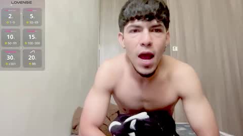 Snapshot of mark_rut chatting on February 17, 4:48 pm MODEL Mark Rut online show from February 17, 4:48 pm