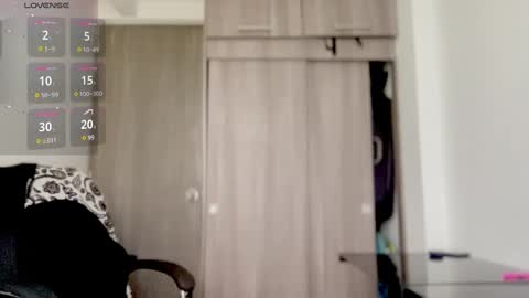 Snapshot of mark_rut chatting on February 18, 4:59 pm MODEL Mark Rut online show from February 18, 4:59 pm