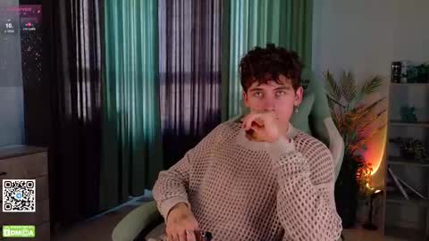 Snapshot of mark_safr chatting on October 23, 8:46 am Mark online show from October 23, 8:46 am