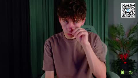 Mark online show from March 1, 5:37 pm