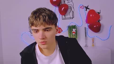 mark_sir online show from February 9, 5:28 pm