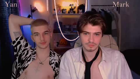 Mark online show from March 21, 3:37 pm