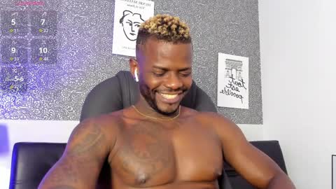 Mark online show from April 11, 4:06 am