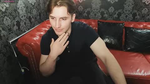 Mark online show from November 12, 1:00 pm