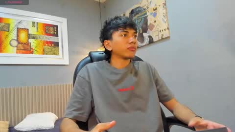 Snapshot of markbowie chatting on February 26, 1:32 pm markbowie online show from February 26, 1:32 pm