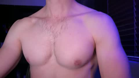 markf11 online show from December 7, 10:17 pm