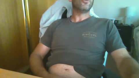 Snapshot of markoboy34 chatting on January 14, 12:11 am Matt Kung online show from January 14, 12:11 am