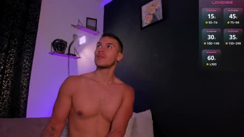 Mark Santos online show from April 3, 2:31 am