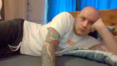 markus_7 online show from February 25, 8:02 am