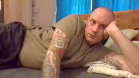 Snapshot of markus_7 chatting on May 1, 3:38 pm markus_7 online show from May 1, 3:38 pm