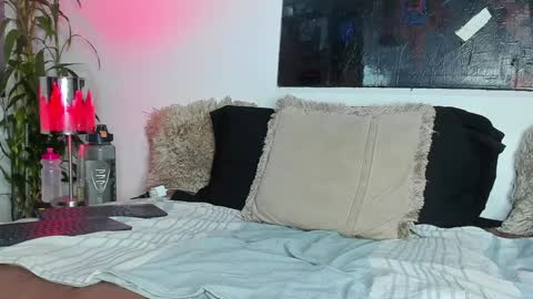 Snapshot of markus_latin chatting on January 15, 1:12 am Markus latin online show from January 15, 1:12 am