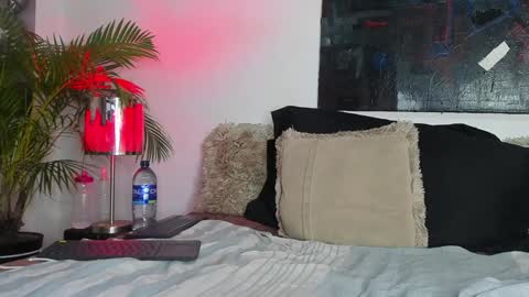 Snapshot of markus_latin chatting on January 27, 4:33 pm Markus latin online show from January 27, 4:33 pm