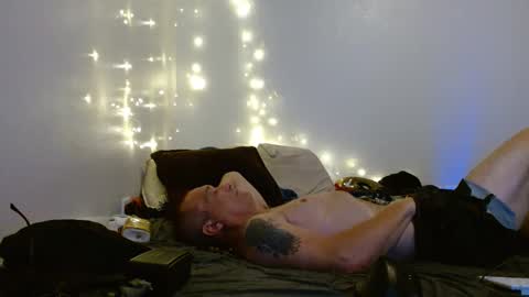 markymark101825061 online show from December 18, 5:10 pm