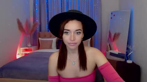 Snapshot of marladewis chatting on September 25, 7:28 pm MarlaDewis online show from September 25, 7:28 pm
