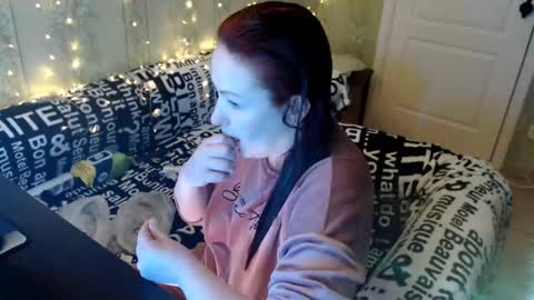 MarleneLue online show from March 10, 12:59 pm