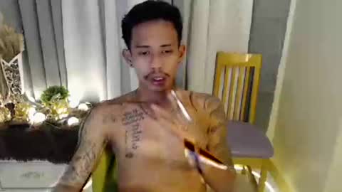 marlmoreno10 online show from February 1, 1:42 pm