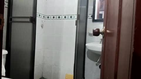 marly online show from December 9, 3:18 am