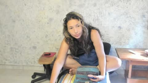 marly online show from April 12, 8:36 pm