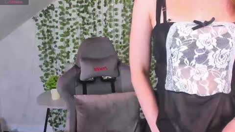 Emmaa online show from July 7, 1:08 am