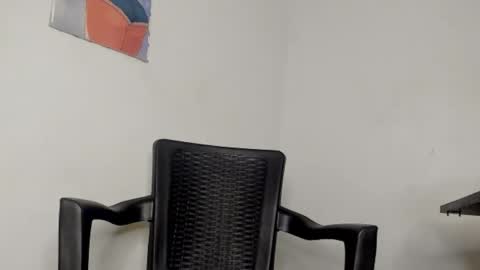 marynmartinez online show from February 13, 6:20 am