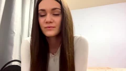 Mary online show from May 6, 6:57 pm