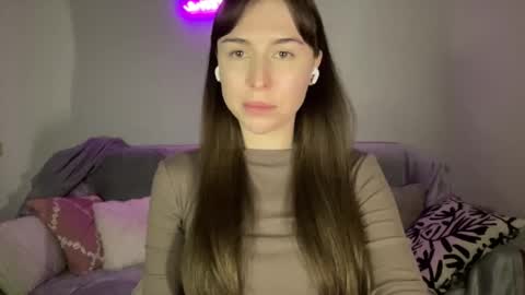 Mary online show from October 11, 11:20 am