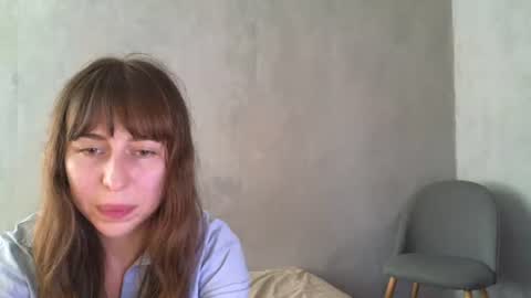 Mary online show from July 6, 3:03 pm
