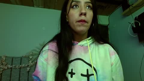 maroval online show from January 4, 2:25 pm