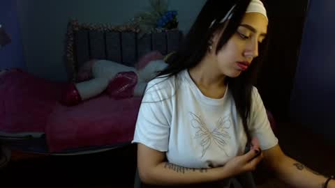 maroval online show from February 6, 4:53 am