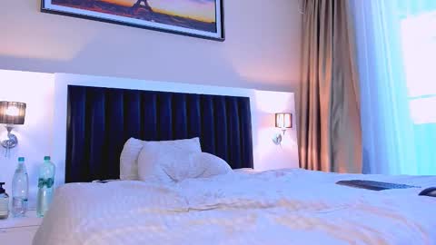 Mari online show from November 21, 6:23 am