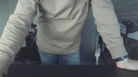 Snapshot of marriedcock1980 chatting on December 20, 3:00 pm marriedcock1980 online show from December 20, 3:00 pm