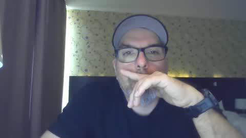 Snapshot of marriedcock1980 chatting on September 14, 3:33 pm marriedcock1980 online show from September 14, 3:33 pm