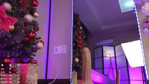 Mary online show from December 31, 4:38 am
