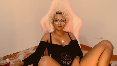 May online show from February 7, 8:01 pm