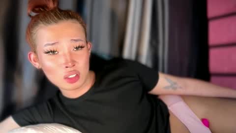 marryme_kai online show from April 17, 12:35 am