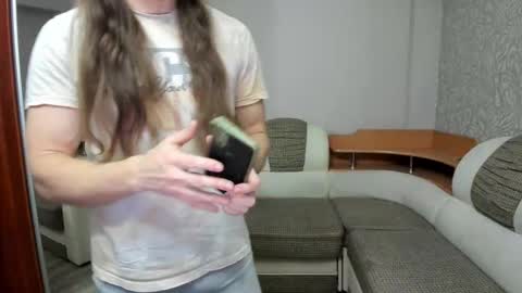 Alan online show from November 9, 2:48 pm