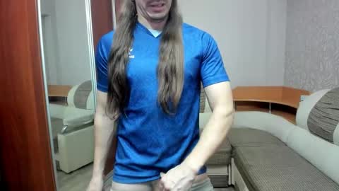 Alan online show from March 23, 9:30 pm