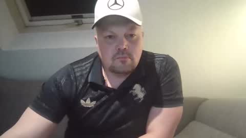 mars0481 online show from February 3, 12:20 am