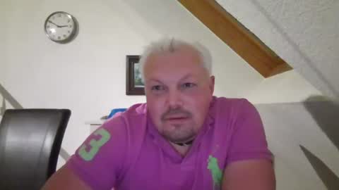 mars0481 online show from June 14, 12:52 am