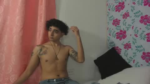 Snapshot of mars_miller chatting on December 18, 11:13 am Mars online show from December 18, 11:13 am