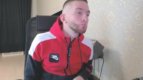 Snapshot of marselle_looker chatting on January 7, 6:05 am Marselle online show from January 7, 6:05 am