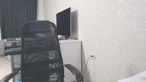 Snapshot of marselle_looker chatting on January 30, 10:50 am Marselle online show from January 30, 10:50 am