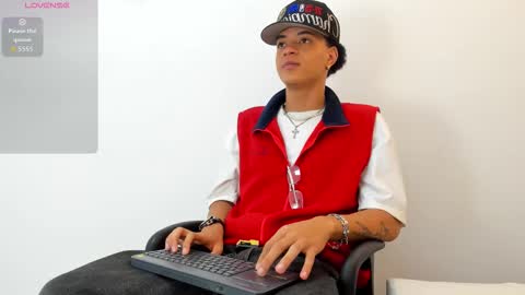 MARSHALL online show from January 16, 1:15 pm