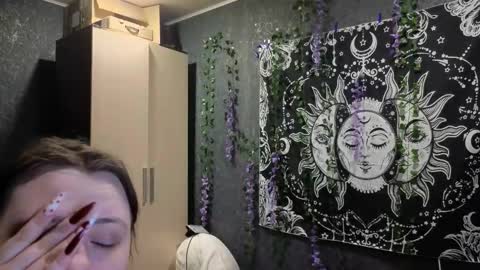 marshmallowbeauty_ online show from February 7, 7:17 pm