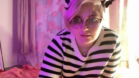 Snapshot of marsismadeofstardust chatting on October 26, 9:10 pm marsismadeofstardust online show from October 26, 9:10 pm