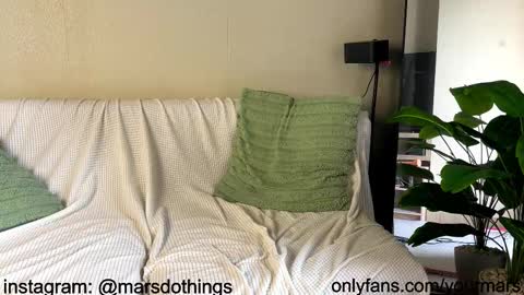 marsloveyou online show from November 1, 1:29 am