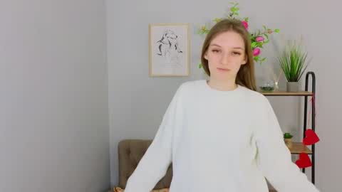 Maria online show from April 15, 10:11 am