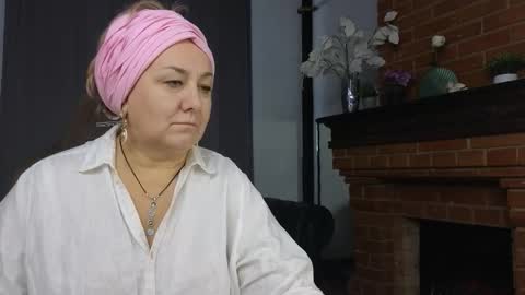 marta_wils online show from October 14, 4:24 am